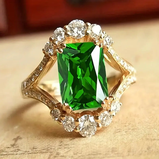 Gold Emerald Halo Ring