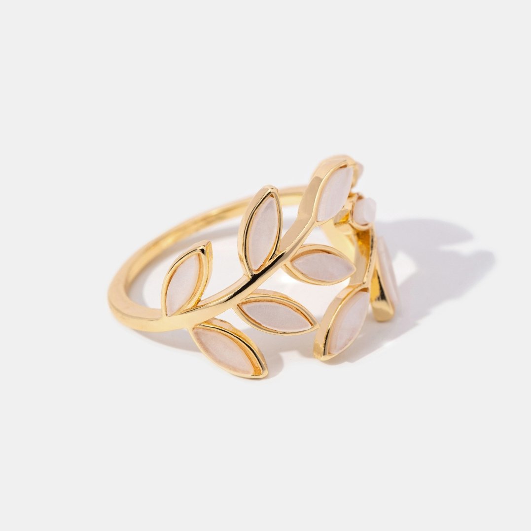 Gold Leaf Motif Ring